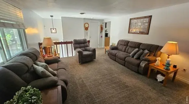 Right Realtor Opens Doors
